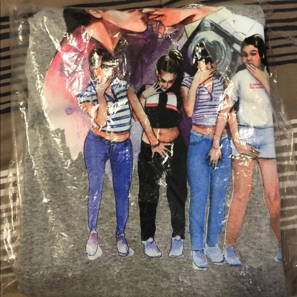 Supreme Gray Kiss Tee - Picture 1 of 4